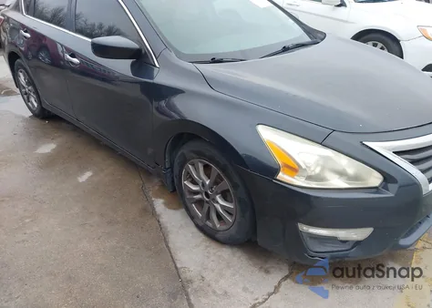 2015 Nissan Altima 2.5 S из США, поврежденный, VIN 1N4AL3AP4FC481893